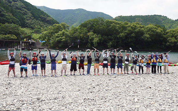 フロントエンド_社員旅行