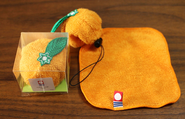 木下ソーイングのオリジナル商品「みかんハンカチ」