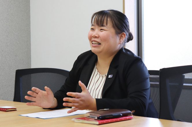 ありがとうサービス採用担当女性社員