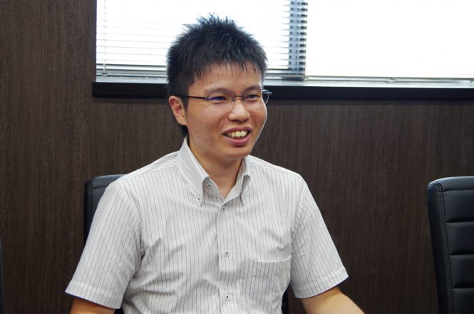 フロントエンド若手社員