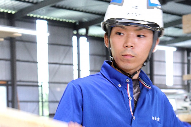 北米産業_若手社員